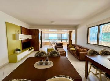 Apartamento · 130m² · 3 Quartos · 3 Vagas · Apartamento de 3 dormitórios a beira-mar, sacada de frente com vista eterna e 3 box/vaga de garagem 