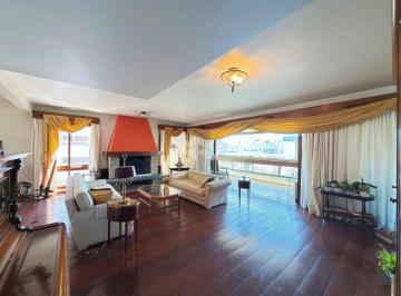 Apartamento · 237m² · 3 Quartos · 4 Vagas · Apartamento à venda 3 dormitórios, sendo 1 suíte master, um por andar, 237m², sacada, com 4 vagas de