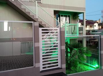 Casa · 238m² · 9 Quartos · Casa com 03 moradias no Vinhedos