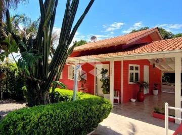 Casa · 175m² · 6 Quartos · 3 Vagas · PROPRIEDADE NA 3ª LÉGUA COM 3 MORADIAS - CAXIAS DO SUL