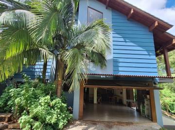 Casa · 260m² · 3 Quartos · 2 Vagas · Imóvel de alto padrão na serra gaúcha e com vista.