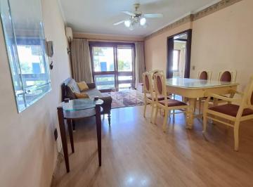 Apartamento · 87m² · 2 Quartos · Apartamento com 2 dormitórios de frente, sacada, elevador, portaria noturna 12h e 2 salões de festas