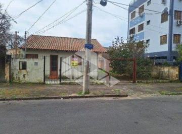 Casa · 112m² · 3 Quartos · 6 Vagas · Casa 3 dormitórios com amplo pátio no Intercap em Porto Alegre