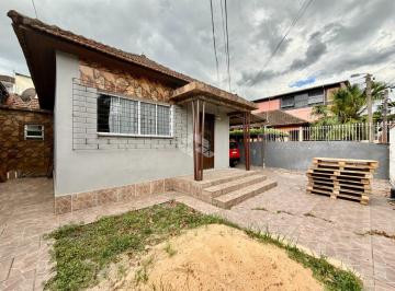 Casa · 230m² · 4 Quartos · 5 Vagas · casa no bairro Sarandi