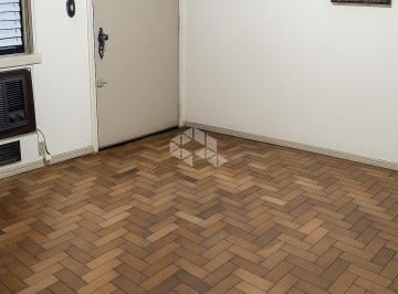 Apartamento · 40m² · 1 Quarto · Apartamento de 1 dormitório, no bairro Humaitá, em Porto Alegre.