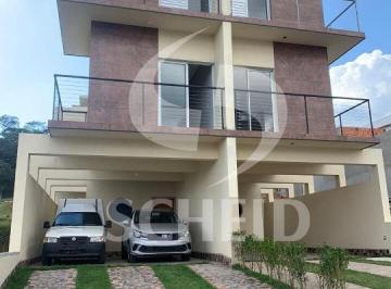 Casa · 138m² · 3 Quartos · 2 Vagas · Sobrado à venda na Granja Viana, Cotia, com 138m2, 3 dormitórios (1 suíte) e 2 vagas.