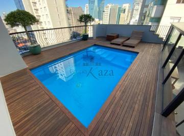 Apartamento · 211m² · 4 Quartos · 4 Vagas · Cobertura Triplex - Itaim Bibi - 4 Suítes - 211m².