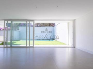 Casa de 4 quartos, São Paulo · Casa em Condomínio - Brooklin - 4 Suítes - 427m².