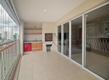 Apartamento de 3 quartos, São Paulo · Apartamento - Perdizes - 3 Dormitórios - 135m².