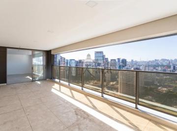 Apartamento de 3 quartos, São Paulo · Oportunidade - Apartamento - Vila Nova Conceição - 3 Suítes - 181,36m².