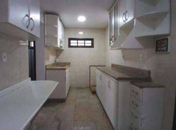 Casa · 56m² · 2 Quartos · Casa em rua fechada
