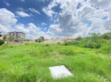 Terreno · 1738m² · Terreno à Venda no Bairro Jardim Candelária em Divinópolis MG.