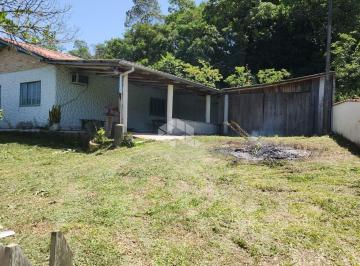 Rural · 100m² · 3 Quartos · 1 Vaga · Sítio Encantador à Venda em Imaruí | 1.364 m² | Casa Ampla e Desocupada