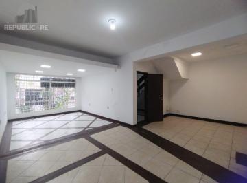 Casa · 244m² · 3 Quartos · 3 Vagas · Casa à venda - em Menino Deus