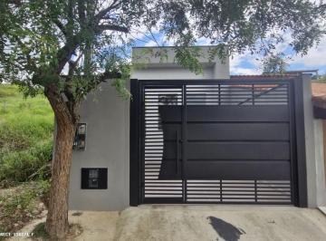 202512231132292800.jpg · Casa para Venda em Pinhalzinho, Residencial Altos do Pinhal, 2 dormitórios, 1 suíte, 2 banheiros, 2 