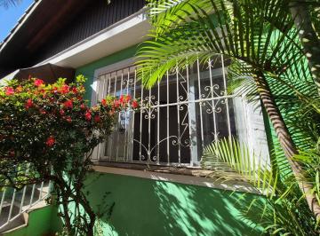 7bded491-2c17-45d2-994c-427bacb2167b · Excelente casa para venda em Planalto Paulista com 3 quartos, sendo 1 suíte, 180m²
