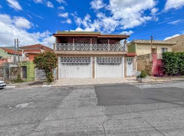 dfdd2471-c260-47ac-80bf-0944bc0e4e99 · Espetacular casa para venda em Vila Jaguara com 2 quartos, sendo 1 suíte, 140m²