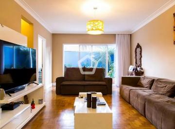 Casa · 214m² · 3 Quartos · 3 Vagas · Casa em Indianópolis