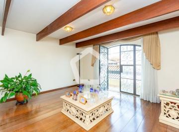 Casa · 180m² · 3 Quartos · 2 Vagas · Casa em Jardim Aeroporto
