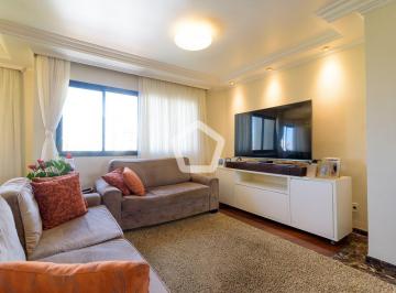 Apartamento · 240m² · 8 Quartos · 6 Vagas · Apartamento em Bosque da Saúde