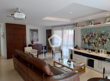 Apartamento · 240m² · 8 Quartos · 3 Vagas · Apartamento em Lagoa