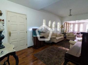 Casa · 201m² · 3 Quartos · 2 Vagas · Casa em Vila Alexandria