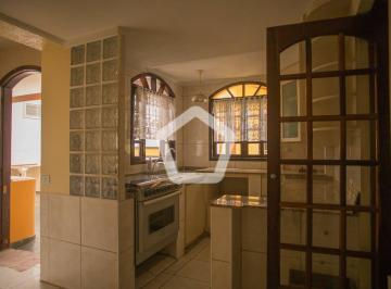 Casa · 370m² · 4 Quartos · 4 Vagas · Casa em Lapa