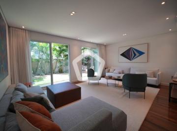 Casa · 334m² · 8 Quartos · 3 Vagas · Casa em Vila Morumbi