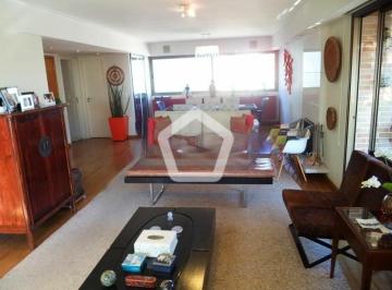 Apartamento · 240m² · 8 Quartos · 5 Vagas · Apartamento em Perdizes