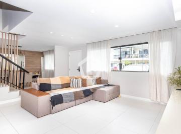 Casa · 192m² · 6 Quartos · 2 Vagas · Casa em Vargem Grande