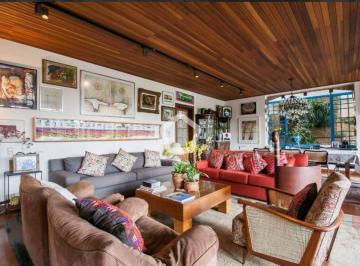 Casa · 635m² · 4 Quartos · 4 Vagas · Casa em Pacaembu