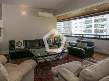 Apartamento · 260m² · 6 Quartos · 3 Vagas · Apartamento em Campo Belo