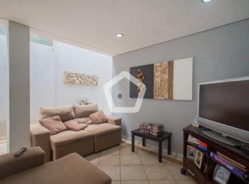 Casa · 280m² · 3 Quartos · 4 Vagas · Casa em Vila Madalena