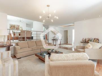 Casa · 450m² · 10 Quartos · 7 Vagas · Casa em Vila Albertina