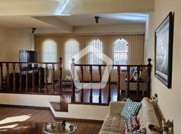 Casa · 390m² · 3 Quartos · 4 Vagas · Casa em Ipiranga