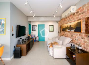 Apartamento · 219m² · 3 Quartos · 1 Vaga · Cobertura em Glória