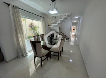Casa · 208m² · 4 Quartos · 4 Vagas · Casa em Água Rasa