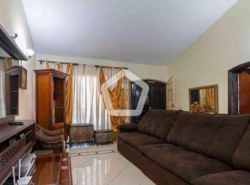 Casa · 440m² · 4 Quartos · 5 Vagas · Casa em Jardim Maringá