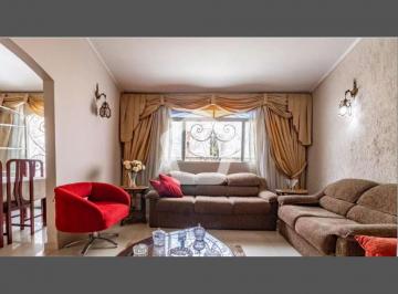 Casa · 200m² · 3 Quartos · 6 Vagas · Casa em Imirim