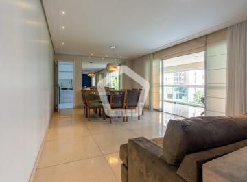 Apartamento · 205m² · 6 Quartos · 3 Vagas · Apartamento em Indianópolis