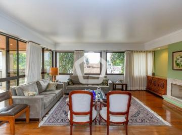 Apartamento · 214m² · 8 Quartos · 4 Vagas · Apartamento em Butantã