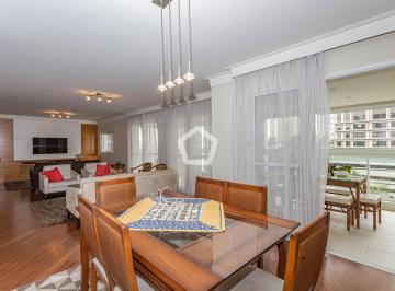 Apartamento · 180m² · 6 Quartos · 3 Vagas · Apartamento em Jardim Fonte do Morumbi