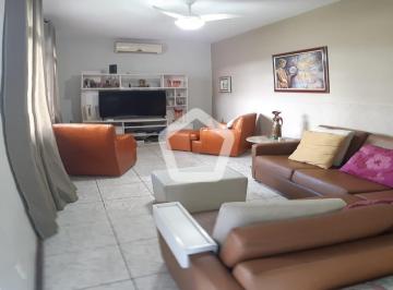 Casa · 229m² · 4 Quartos · 3 Vagas · Casa em Curicica
