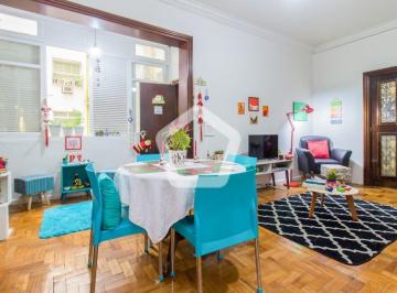Apartamento · 122m² · 2 Quartos · Apartamento em Centro