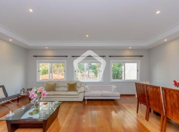 Casa · 300m² · 3 Quartos · 4 Vagas · Casa em Vila Nova Caledônia