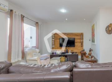 Casa · 250m² · 6 Quartos · 2 Vagas · Casa em Tucuruvi