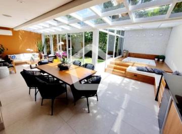 Casa · 338m² · 4 Quartos · 3 Vagas · Casa em Chacara Monte Alegre