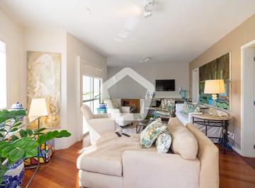 Apartamento · 227m² · 8 Quartos · 3 Vagas · Cobertura em Panamby