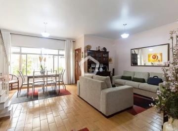 Casa · 200m² · 5 Quartos · 2 Vagas · Casa em Bosque da Saúde