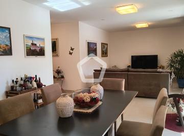 Apartamento · 208m² · 8 Quartos · 4 Vagas · Apartamento em Vila Mariana